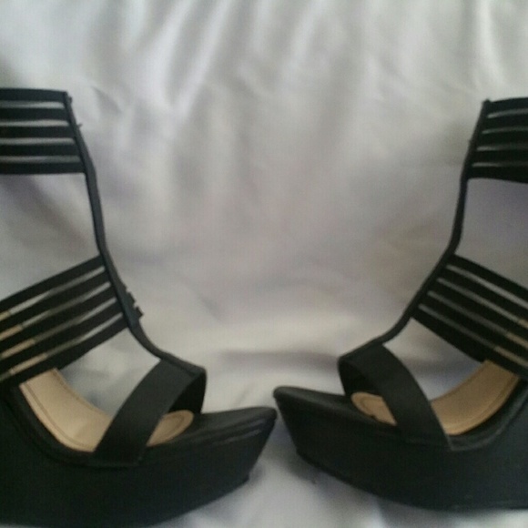 Wedges - Picture 4 of 5